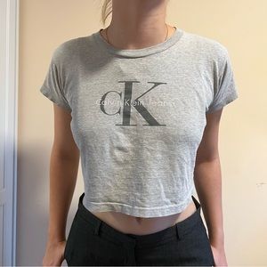 Vintage Calvin Klein Cropped T-shirt
